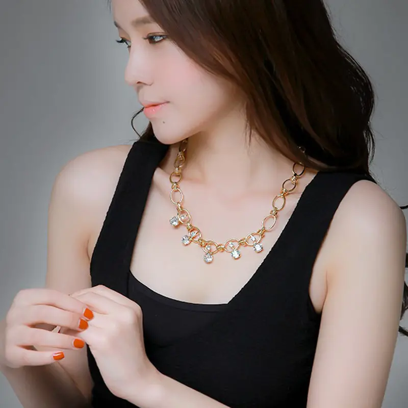 Alana Gold Chain Necklace with Sparkling Crystals – Minimalist Jewelry