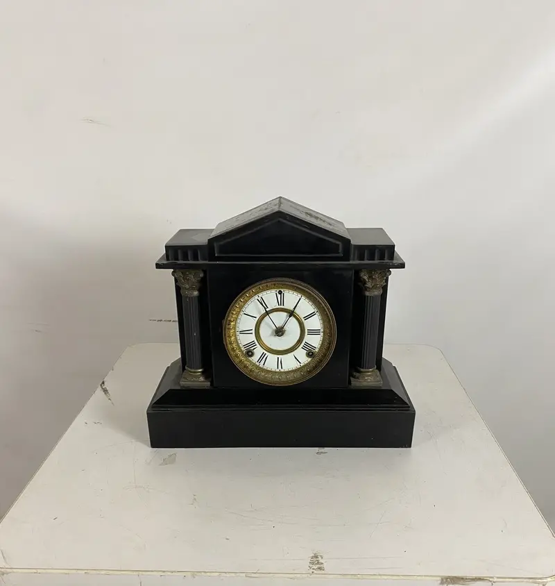 Ansonia Cast-Iron Mantel Clock – Classic Column-Case Design, Early 20th Century