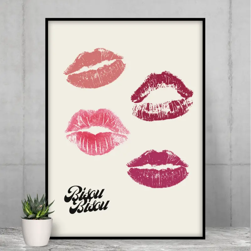 Bisou Bisou French Kiss Art Print – Stylish Decorative Poster