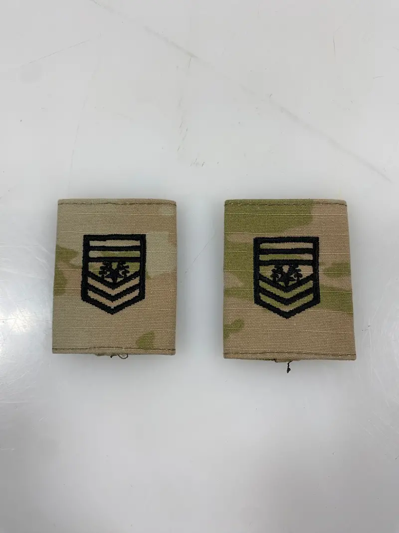 Camouflage ROTC Command Sergeant Major Epaulet (Army Uniform Insignia)