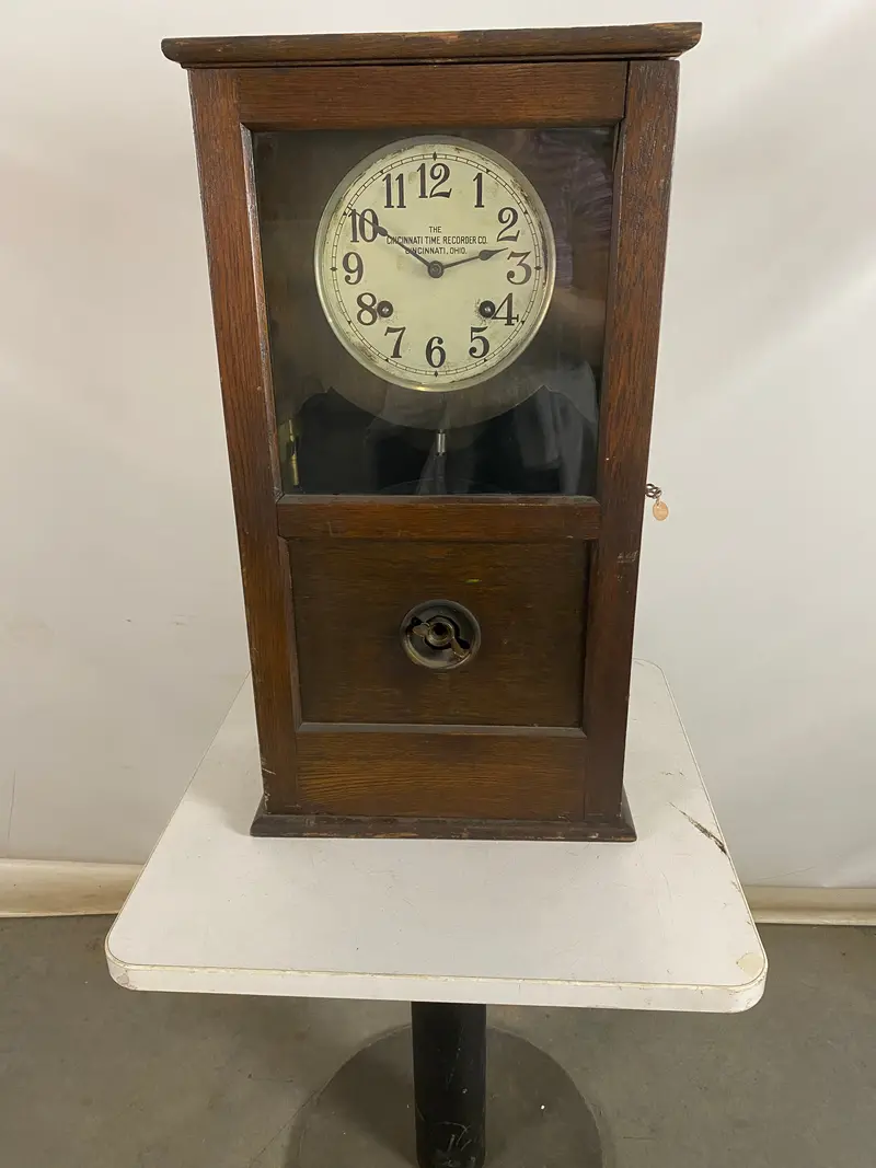 Cincinnati Time Recorder Co. Automatic Time Clock – Industrial Vintage Office Equipment