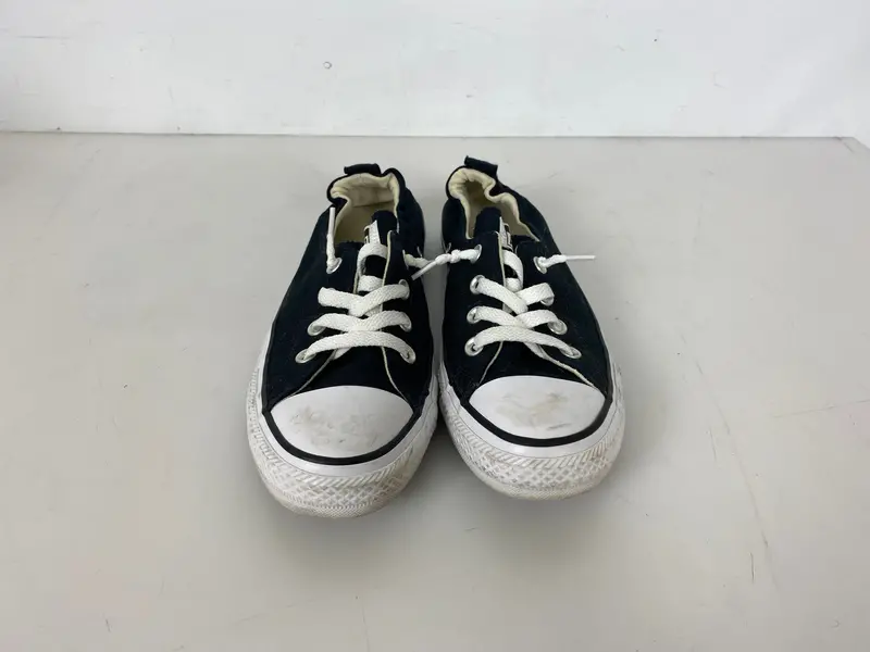 Converse Black Slip-On Sneakers – Women’s Size 9.5