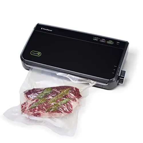 FoodSaver Vacuum Sealing System – Automatic Bag Detection, Includes Rolls, Bags & Handheld Sealer (Silver)