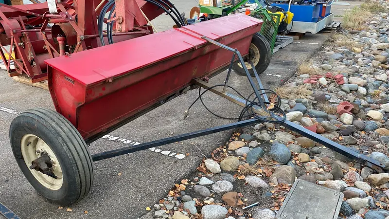 Gandy Drop Seeder with Integrated Tow Hitch — Farm Equipment