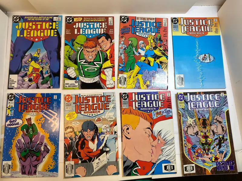 Group of 8 Justice League America Issues – DC, 1987–1993