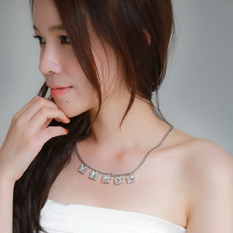 Iris Delicate Silver Necklace with Sparkling Crystals