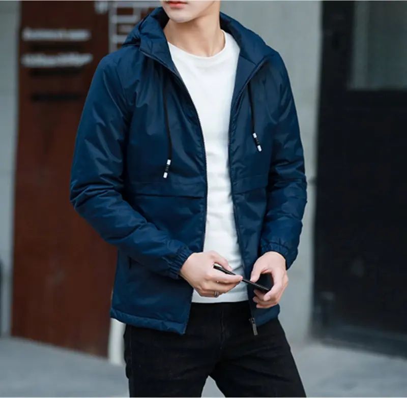 Men’s Navy Windbreaker Jacket for Outdoor Use