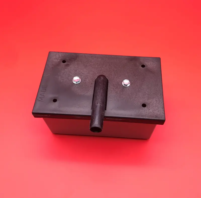 Milton Pneumatic Remote Switch – Air-Activated Driveway Signal Hose Controller