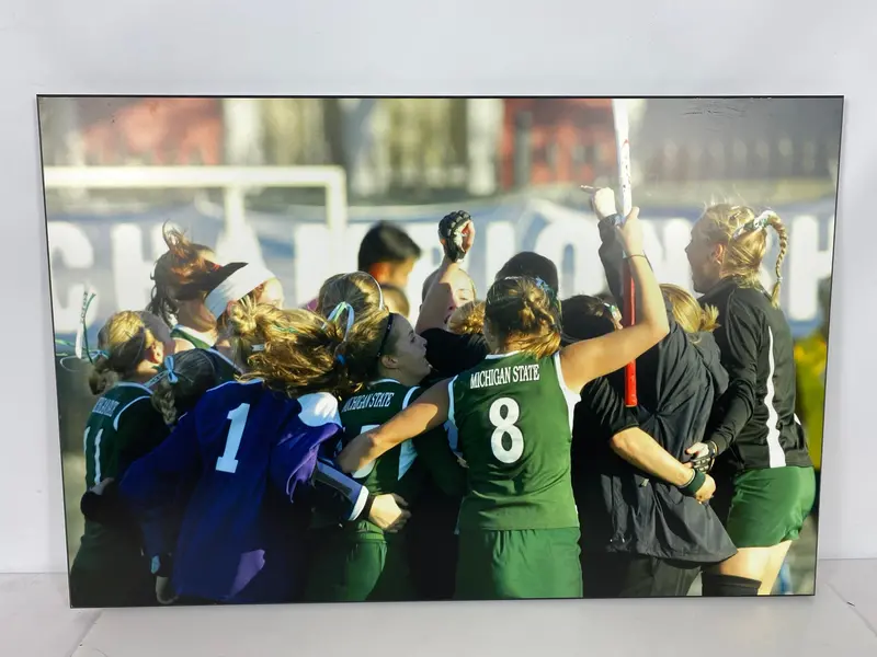 MSU Women’s Field Hockey Team Huddle Moment — Medium Celebration Plaque