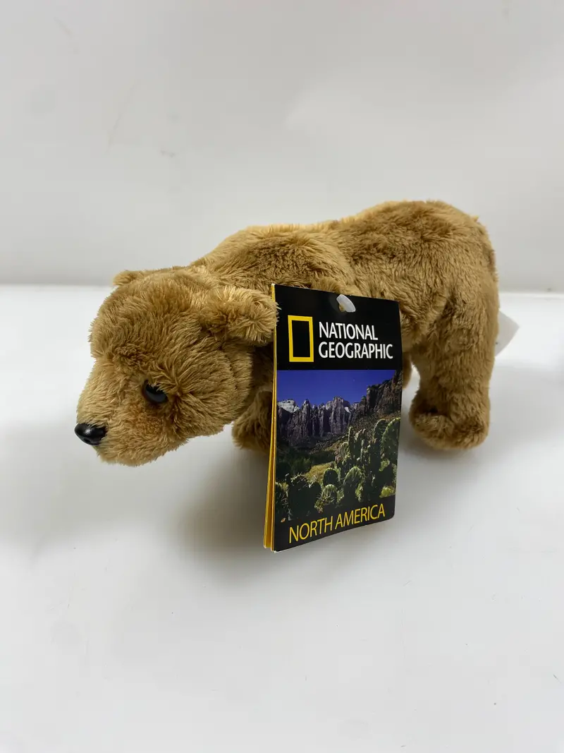 National Geographic Grizzly Bear Plush Toy – North American Brown Bear Replica