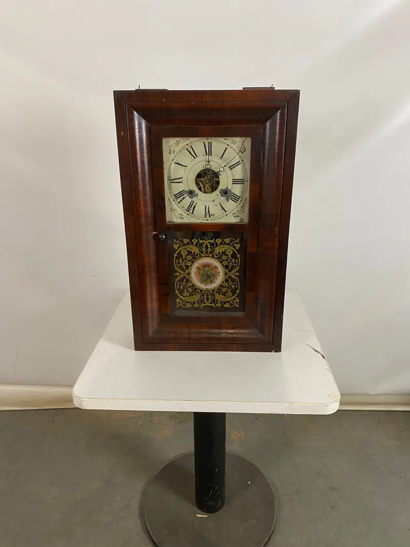 Seth Thomas Weight-Driven Ogee Clock – Classic Colonial Revival Design
