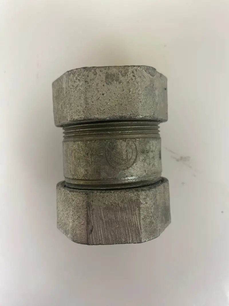 Threadless Rigid Conduit Coupling – 1-1/4″, Pack of 26