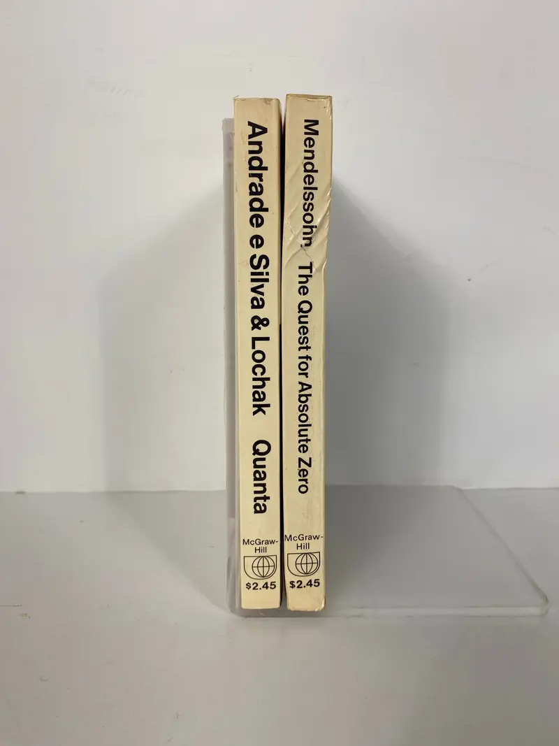 Two-Volume Set: The Quest for Absolute Zero & Quanta (World University Library, 1966–1969)
